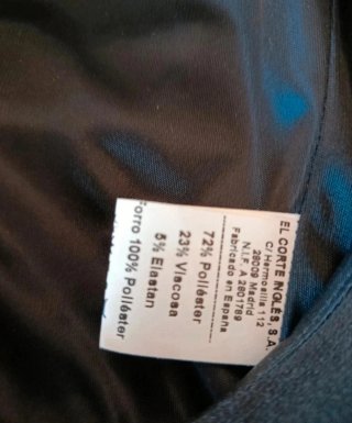 VESTIDO ENTALLADO