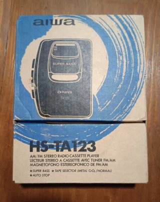 Walkman Aiwa HS-TA123 Radio Cassette Player