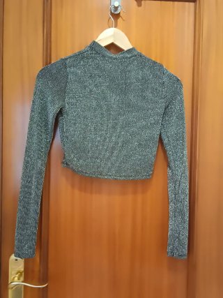 Top brillante plateado manga larga