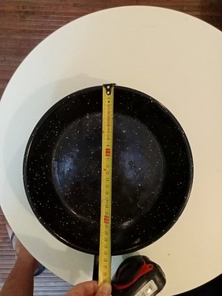 Sartén para freír negra