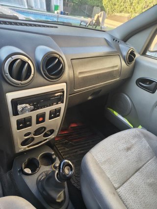 Dacia Logan 2007