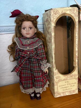 Bambole di porcellana Collezione Lauren Elizabeth