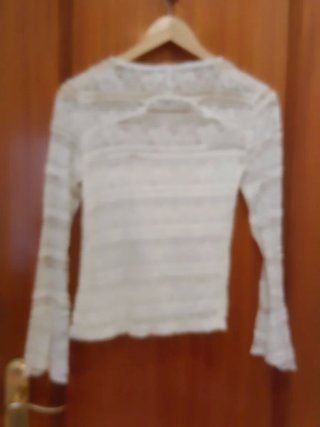 Blusa Bershka encaje manga larga blanca XS