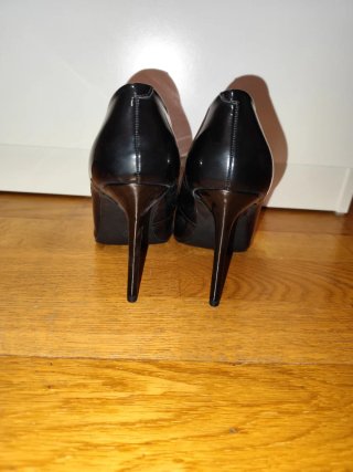 Zapatos de tacón negros New Yorker talla 38