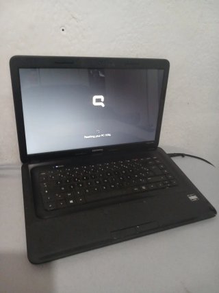 Portátil Compaq Negro
