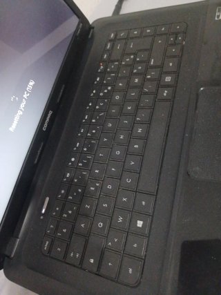 Portátil Compaq Negro