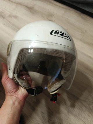 Casco Moto NZI Blanco con Visera