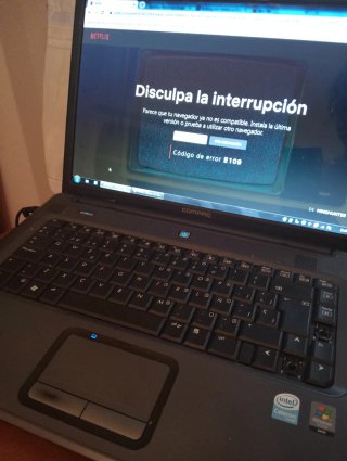 Portátil Compaq Negro
