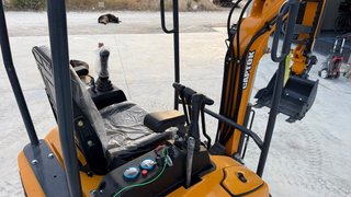 Mini Excavadora CAPTOK CK16PD 1600kg