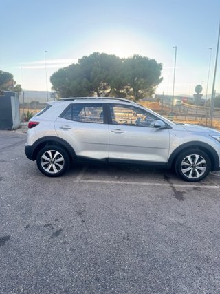 KIA Stonic 2025