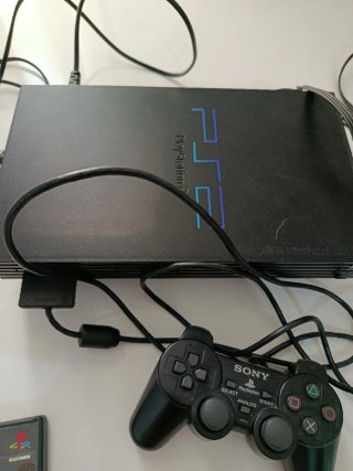 PlayStation 2 Japonesa Negra