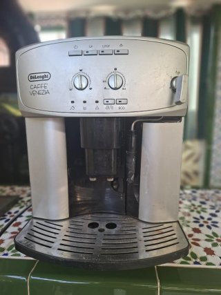 Cafetera Automática DeLonghi Caffè Venezia