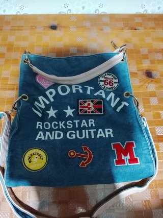 Bolso grande y pequeño para colgar