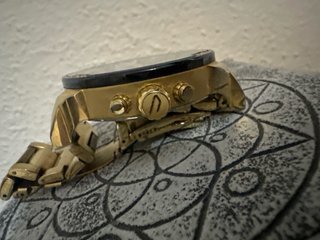 Reloj Diesel Dorado y Negro Original