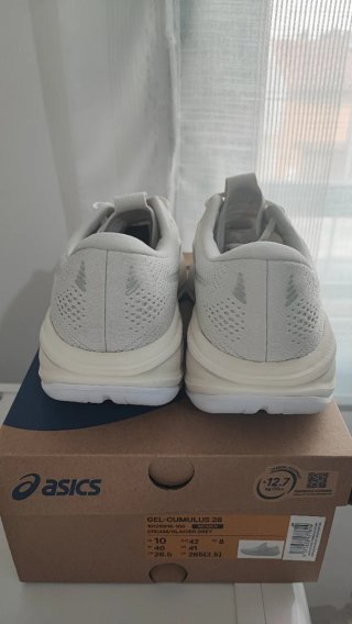 Zapatillas Asics Gel-Cumulus 28 Talla 42