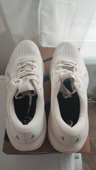 Zapatillas Asics Gel-Cumulus 28 Talla 42