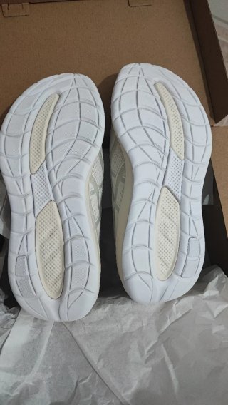 Zapatillas Asics Gel-Cumulus 28 Talla 42