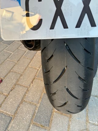 BMW F 650 Scarver Negra y Plata