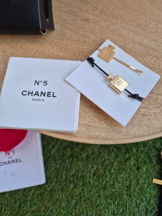 Lote Neceser y Accesorios Chanel PRECIO FINAL
