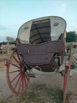 Carro antiguo tartrana