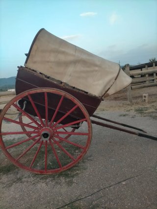 Carro antiguo tartrana