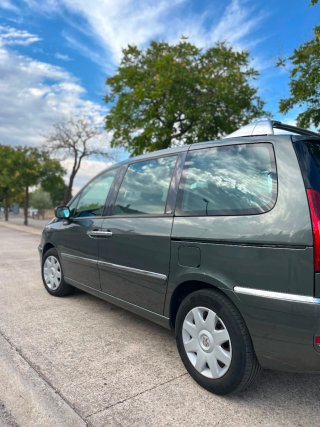 Peugeot 807 2009