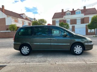 Peugeot 807 2009