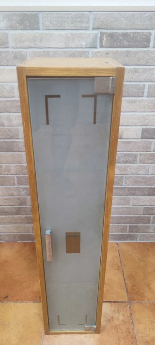 Mueble de baño madera y cristal en buen us