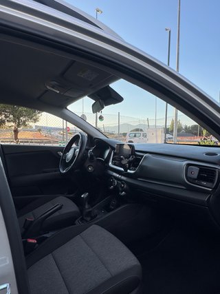 KIA Stonic 2025