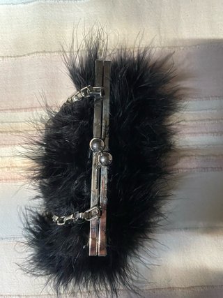 Bolso de mano o colgar con cadena y plumas