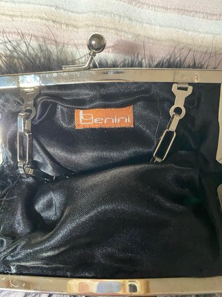 Bolso de mano o colgar con cadena y plumas