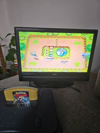 Nintendo 64 (N64) + Mando + Cables
