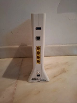 Router Sagemcom Fast 5657 Fibra Óptica