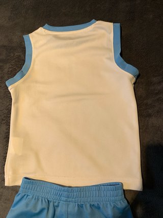 Conjunto Jordan 4-5 años