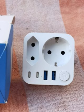Adattatore Viaggio Universale Bianco