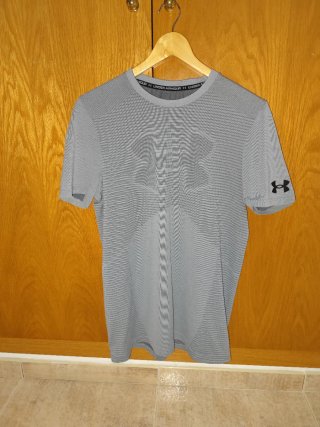 Camiseta Under Armour Heatgear M