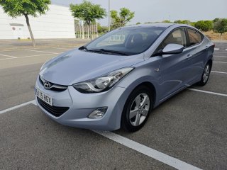 Hyundai Elantra 2011