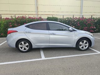 Hyundai Elantra 2011