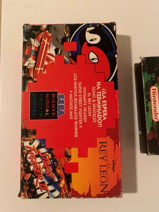 Películas VHS videojuegos Sega y Nintendo