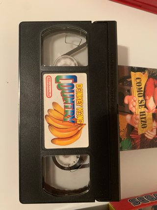 Películas VHS videojuegos Sega y Nintendo