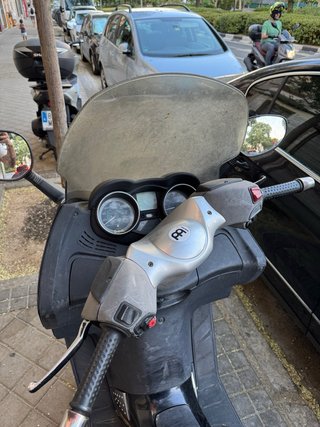 Piaggio XEvo 400cc Maxi Scooter