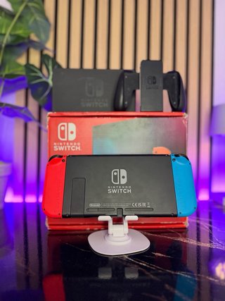 Nintendo Switch + accesorios