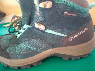 Scarponcini trekking Quechua