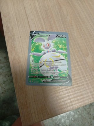 Carta Pokémon Magearna V