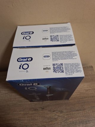 2x Oral-B iO Series 5 Cepillos Eléctricos