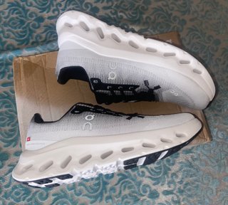 Zapatillas On Running Cloudswift Grises/Blancas