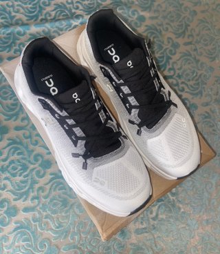 Zapatillas On Running Cloudswift Grises/Blancas