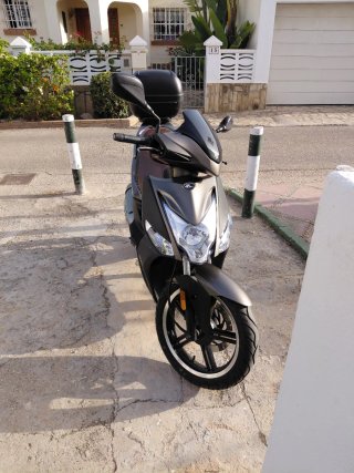 Kymco Agility City 125 Scooter Marrón/Gris