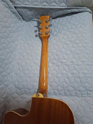 Guitarra electroacústica Ibanez