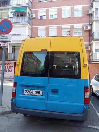 Ford Transit 9 plazas año 2010